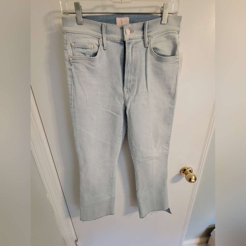 Mother Denim Insider Step Crop Fray, light wash with stretch, size 30